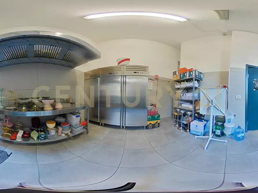 Immagine 51 di Pizzeria / Pub in vendita  in Viale Vittorio Veneto 7a a Catania