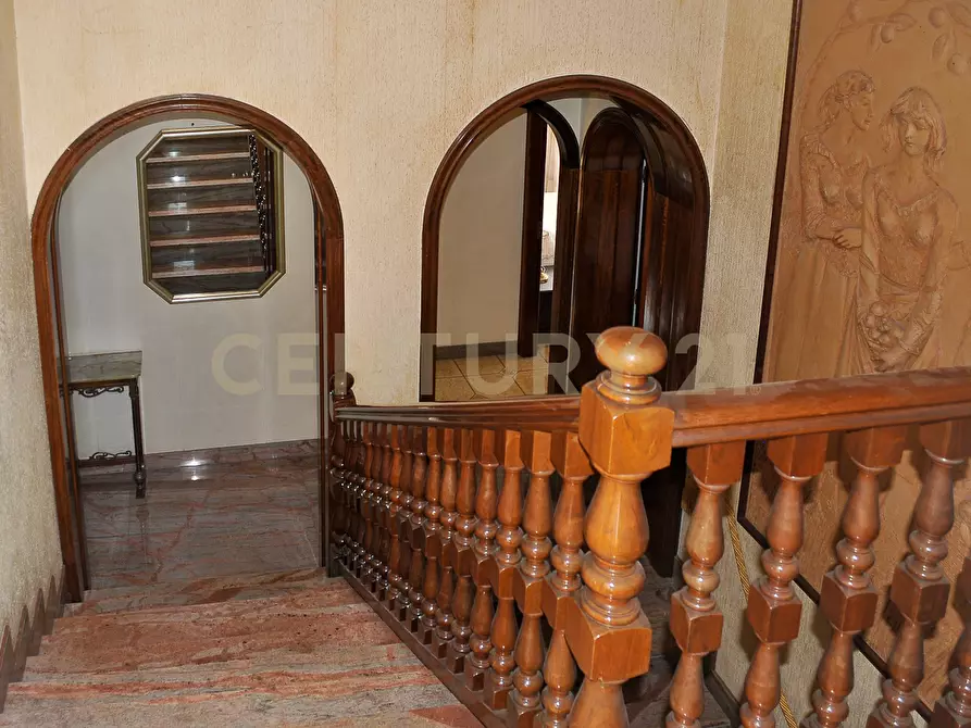 Immagine 41 di Villa in vendita  in Via Musumeci 47 a Giarre