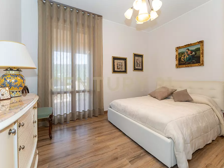 Immagine 11 di Villa in vendita  in Via Gela 95 a Caltagirone