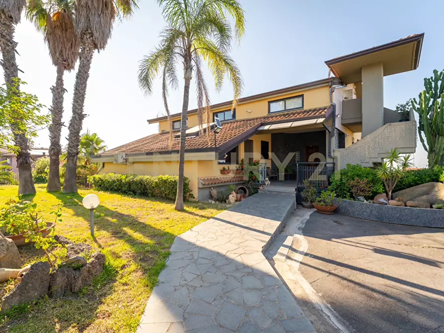 Immagine 1 di Casa indipendente in vendita  in via cristoforo colombo 19 a San Pietro Clarenza