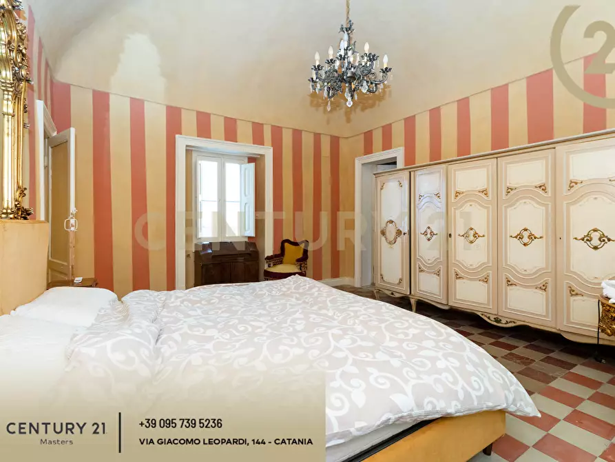 Immagine 51 di Casa indipendente in vendita  in Via Zaccà Rosolia 11 a Catania