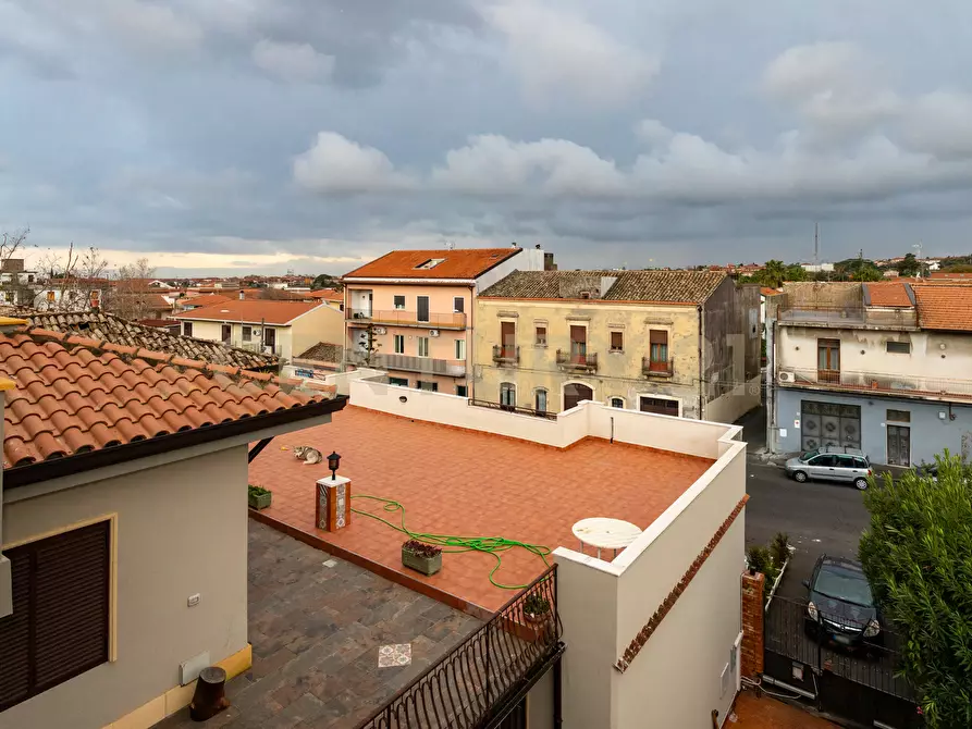 Immagine 15 di Casa bifamiliare in affitto  in VIA ETNEA 168 a Tremestieri Etneo