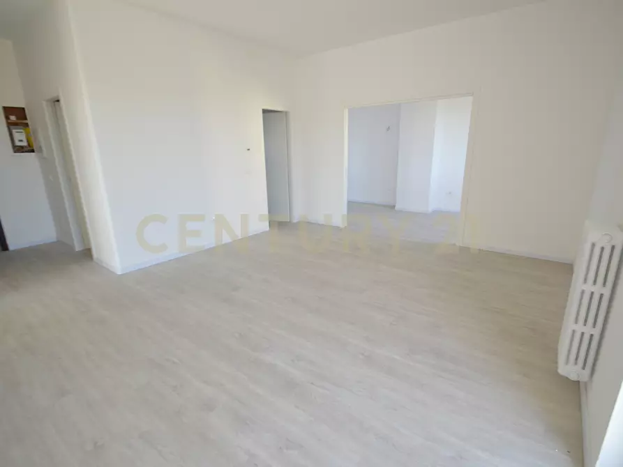 Immagine 11 di Pentalocale in vendita  in Viale Giulio Cesare 3 a Grosseto