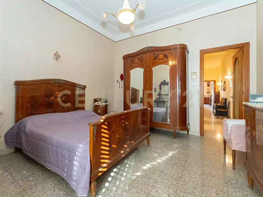 Immagine 36 di Quadrilocale in vendita  in Via Ammiraglio Toscano 5 a Catania