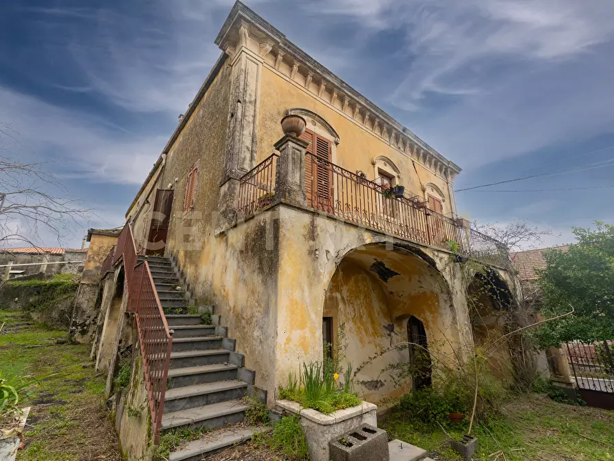 Immagine 19 di Casa indipendente in vendita  in Via Armando Diaz 83 a Zafferana Etnea