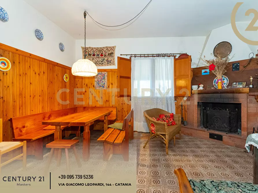 Immagine 77 di Villa in vendita  in Via Francesco Durante 11 a Pedara