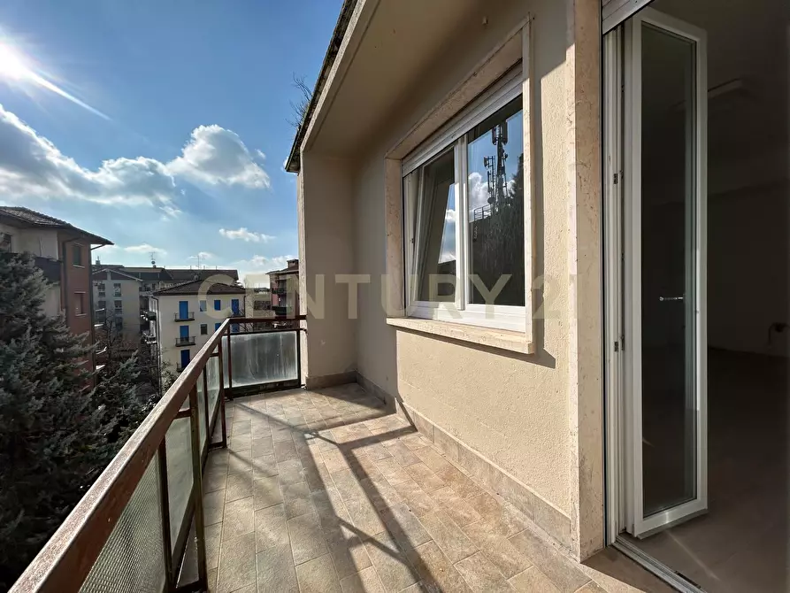 Immagine 19 di Quadrilocale in vendita  in Via Merano 9 a Verona