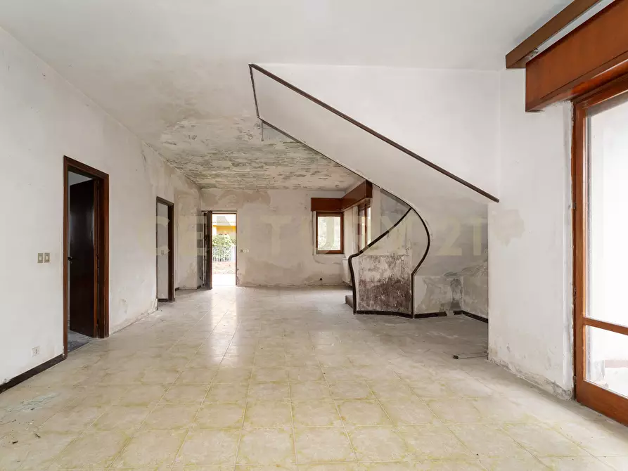 Immagine 29 di Villa in vendita  in Via Monte Cicirello 8 a Catania