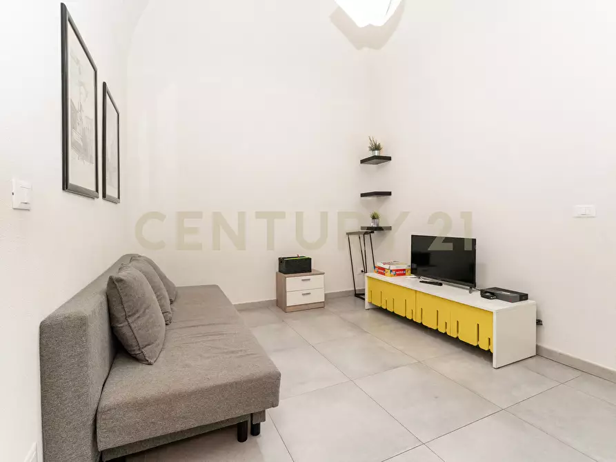 Immagine 25 di Bilocale in vendita  in Via Grimaldi 114 a Catania