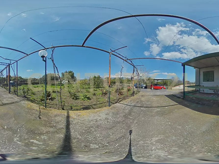 Immagine 62 di Villa in vendita  in Via Ramondetta 47 a Aci Sant'antonio