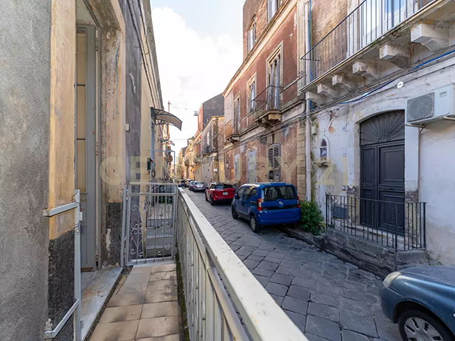 Immagine 4 di Appartamento in vendita  in via del velo 62 62 a Catania