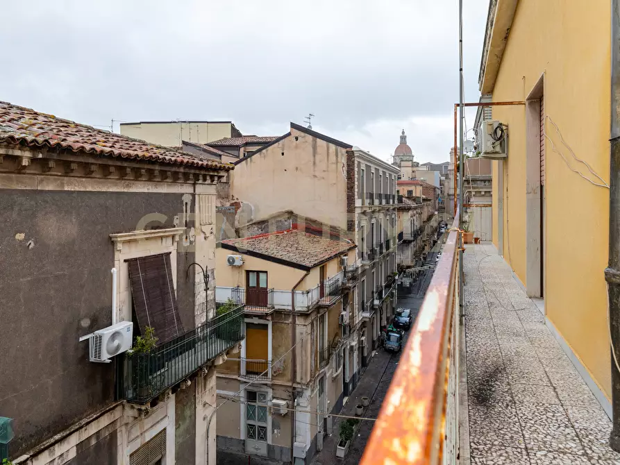 Immagine 20 di Quadrilocale in vendita  in Via Santissima Trinità 71 a Catania