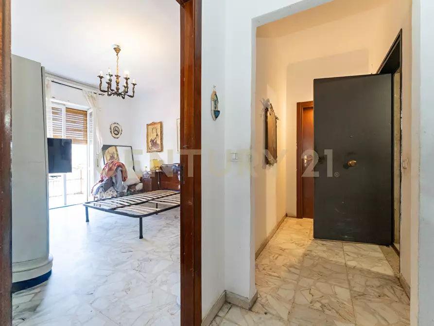 Immagine 38 di Attico in vendita  in Via San Filippo Neri 26 a Catania