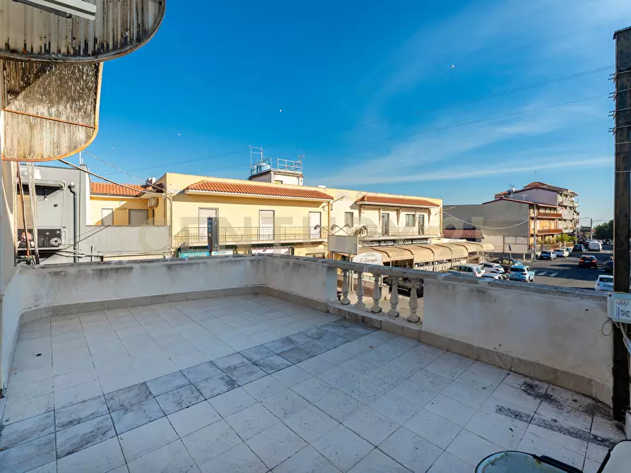 Immagine 53 di Ufficio in vendita  in Stradale Cravone 3 a Catania