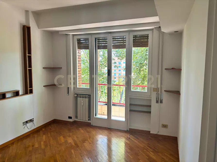 Immagine 9 di Bilocale in affitto  in Via Valsolda 129 a Roma