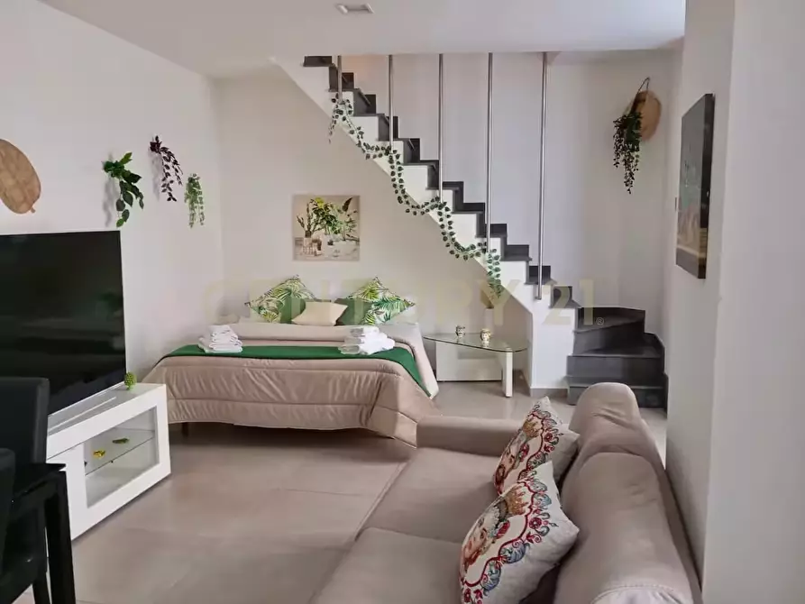 Immagine 12 di Loft/Open space in vendita  in Via Cristoforo Colombo 34 a Catania