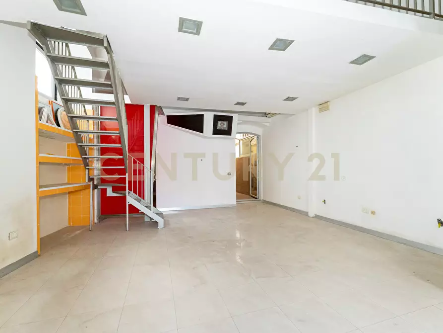 Immagine 7 di Locale commerciale in vendita  in Via Principe Nicola 80 a Catania