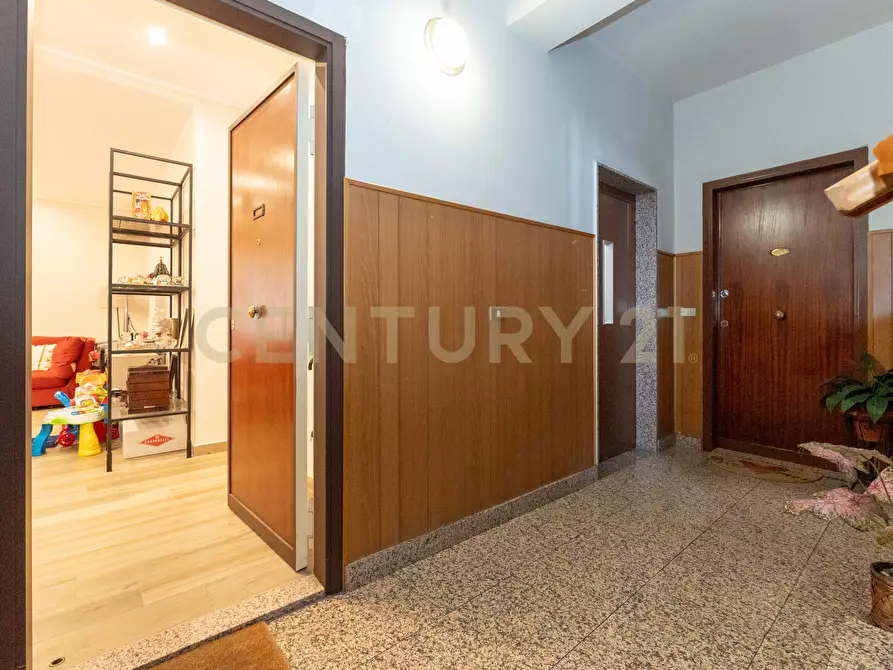 Immagine 8 di Quadrilocale in vendita  in Via Ludovico Ariosto 27 a Acireale