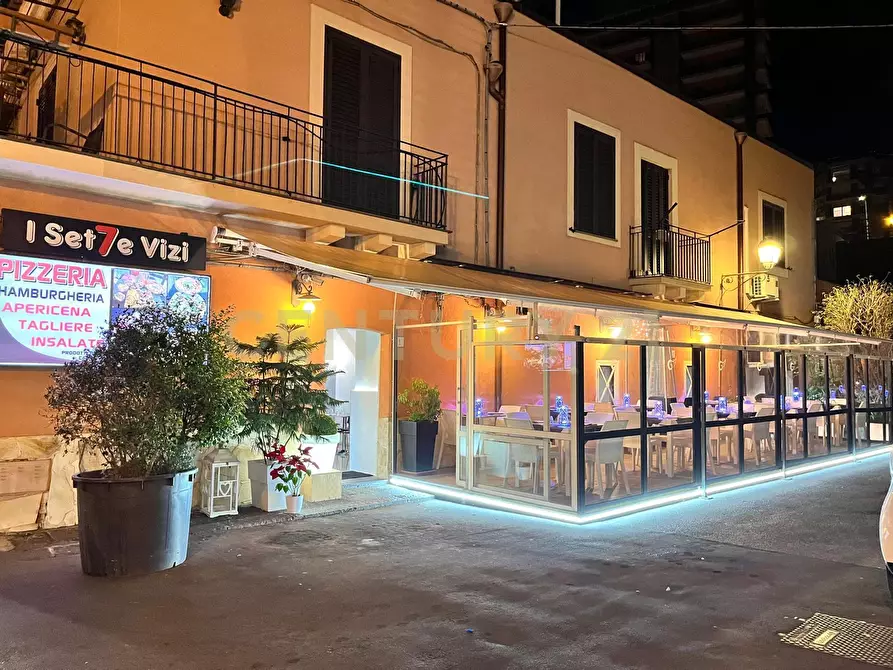 Immagine 1 di Bar / Ristorante in vendita  in Vico Liborio Santangelo 1/2 a Catania