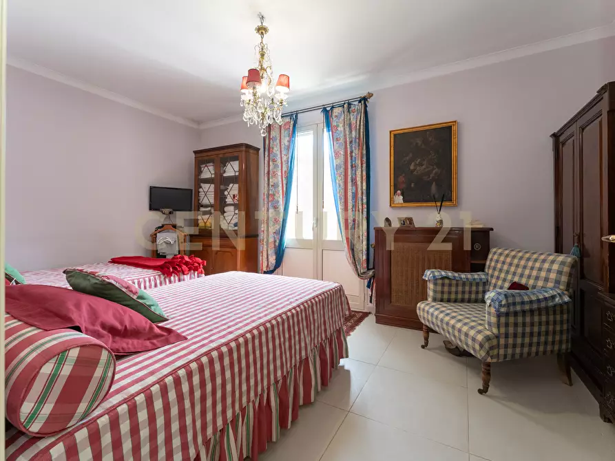 Immagine 55 di Villa in vendita  in Via Dietro Serra 2 a Viagrande