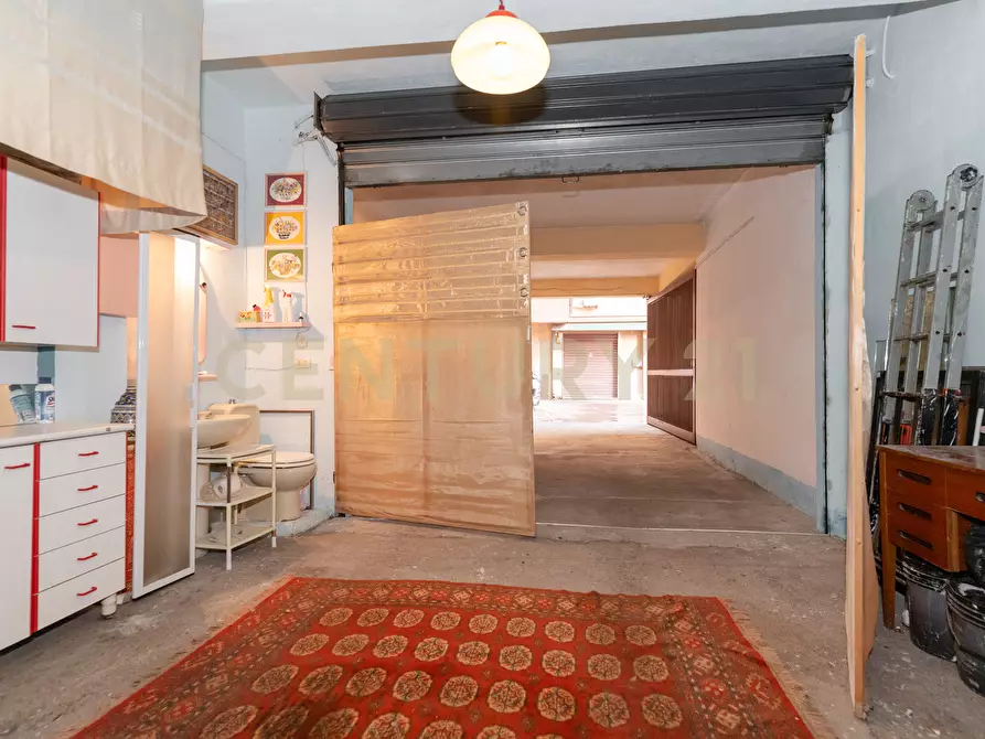 Immagine 26 di Trilocale in vendita  in Via Rettifilo 141 a Santa Venerina