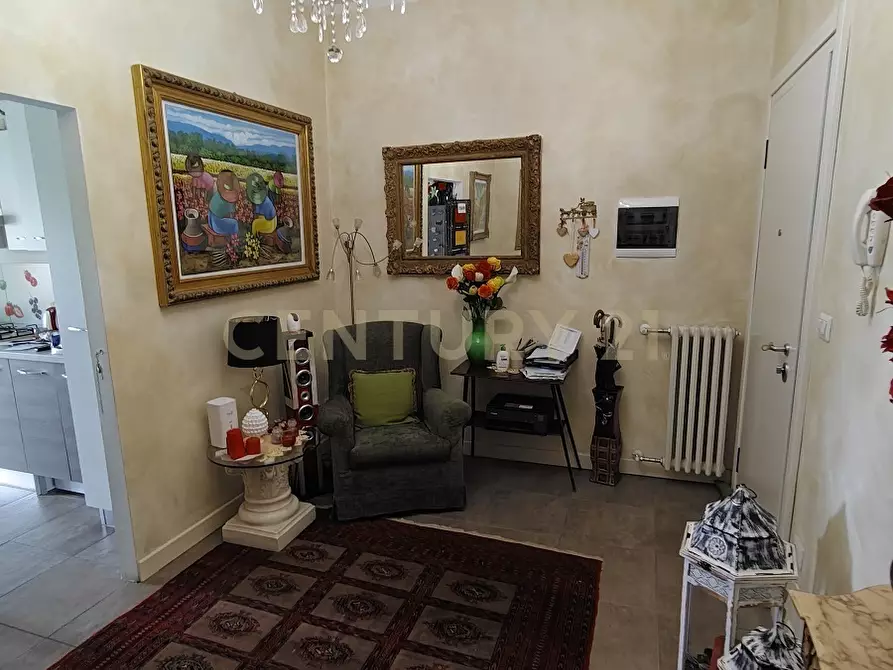 Immagine 6 di Pentalocale in vendita  in Stradone Santa Lucia 109 a Verona