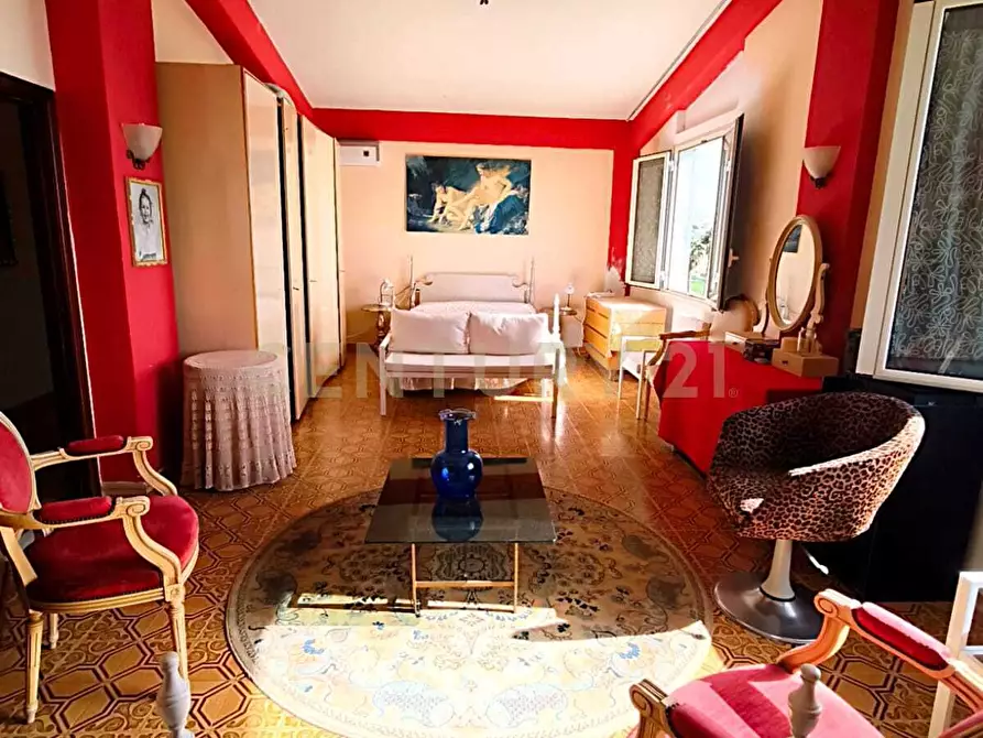 Immagine 45 di Villa in vendita  in Via Lido 154 a Sciacca