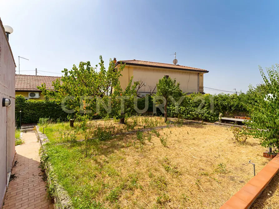 Immagine 32 di Villa in vendita  in Via Michelangelo Buonarroti 4 a Tremestieri Etneo