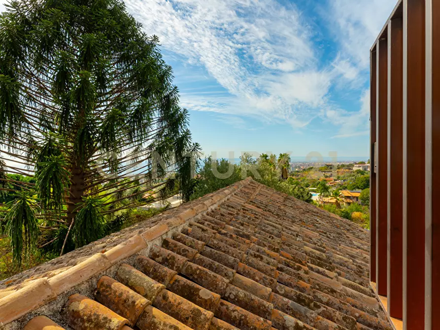 Immagine 34 di Villa in vendita  in Via Gallinaro 22 a Aci Castello