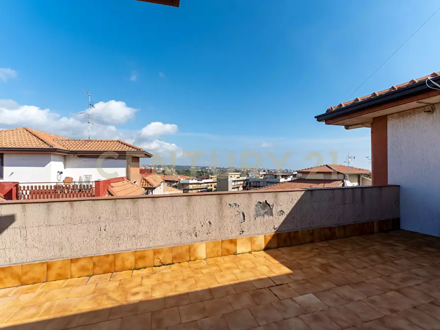 Immagine 61 di Attico in vendita  in Via Finocchiari 12 a Aci Catena