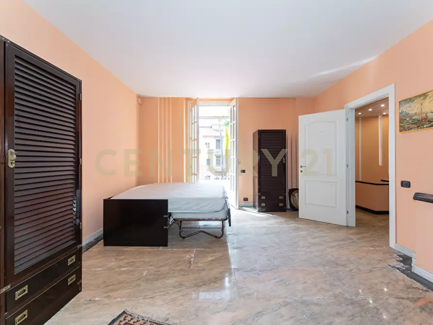 Immagine 33 di Villa in vendita  in Via Ingegnere 130 a Catania