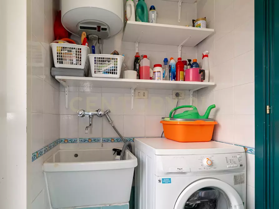 Immagine 27 di Trilocale in vendita  in Via beata giovanna jugan 15 a Catania