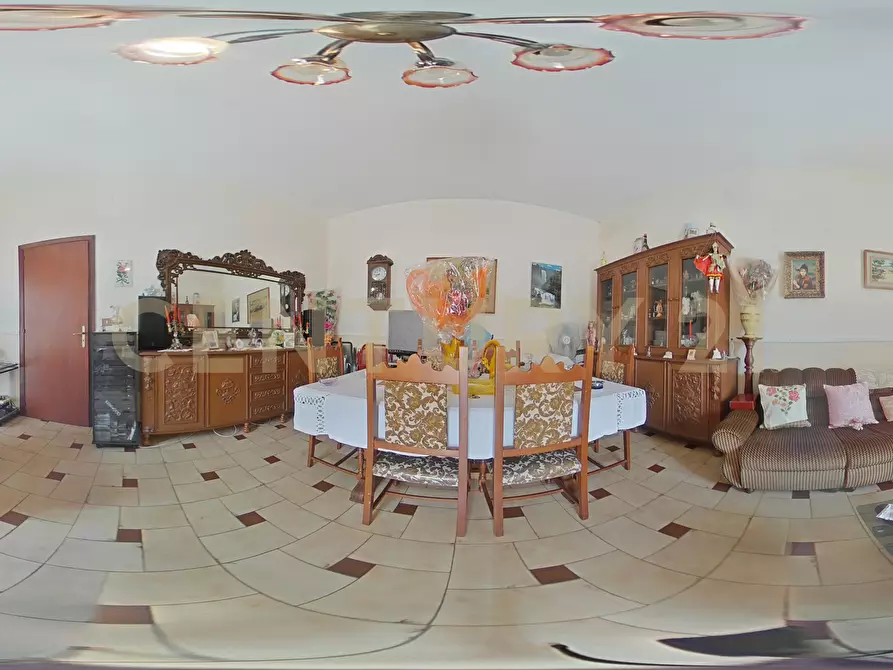 Immagine 44 di Pentalocale in vendita  in Via Sottotenente Cantone 30 a Mascalucia