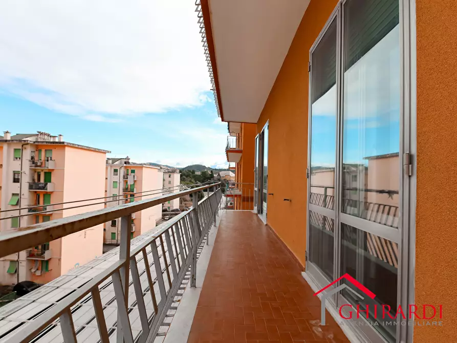 Immagine 30 di Quadrilocale in vendita  in SALITA CATALDI 20B a Genova