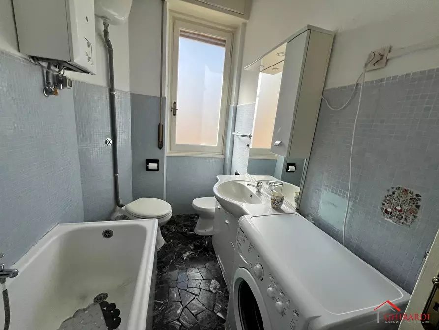 Immagine 14 di Trilocale in affitto  in VIA GIORDANO 96 a Genova
