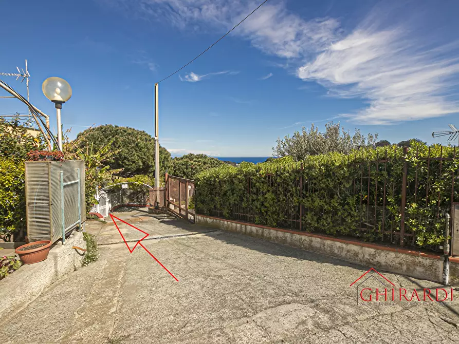 Immagine 109 di Villa in vendita  in VIA PECORILE a Celle Ligure