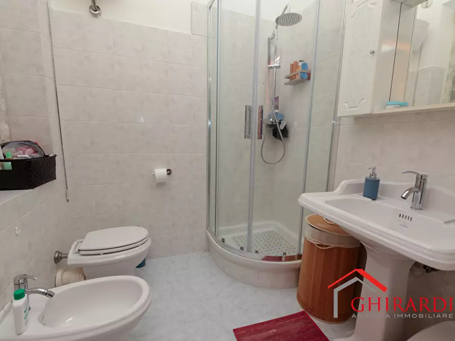 Immagine 14 di Bilocale in vendita  in VIA MOLFINO 6 a Genova