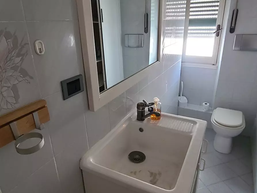 Immagine 14 di Trilocale in vendita  in VIA GIAN PIETRO SERY 14A a Genova