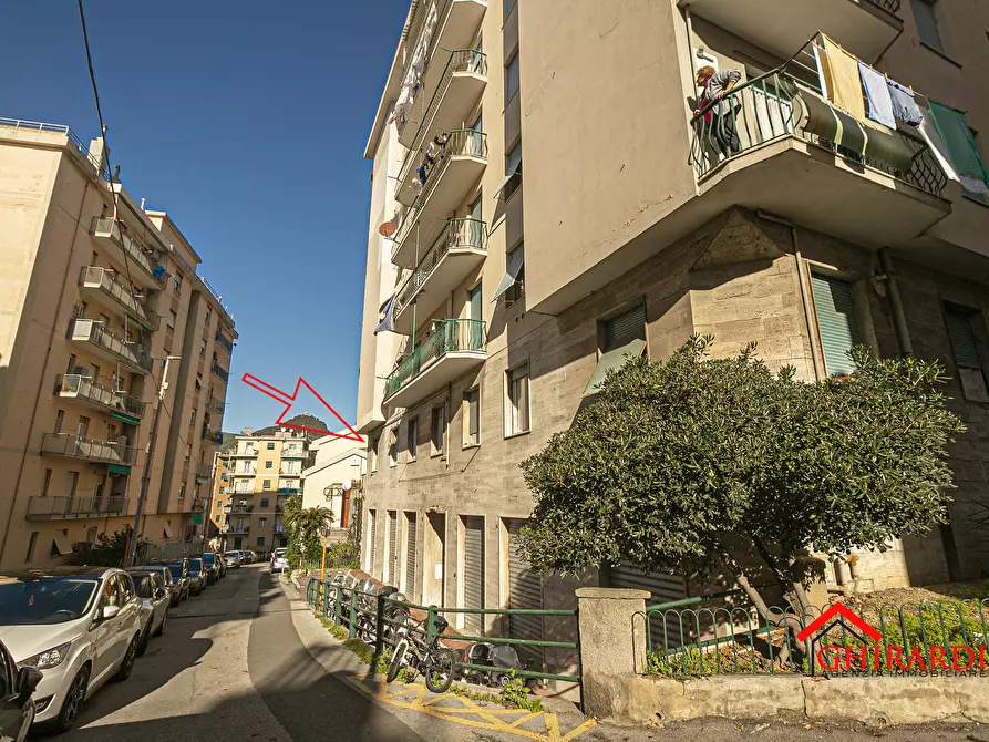 Immagine 32 di Bilocale in affitto  in Via Lodovico Calda 38 a Genova