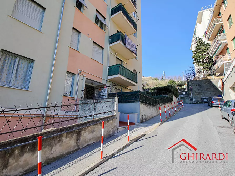 Immagine 35 di Bilocale in vendita  in VIA MURTOLA 62 a Genova