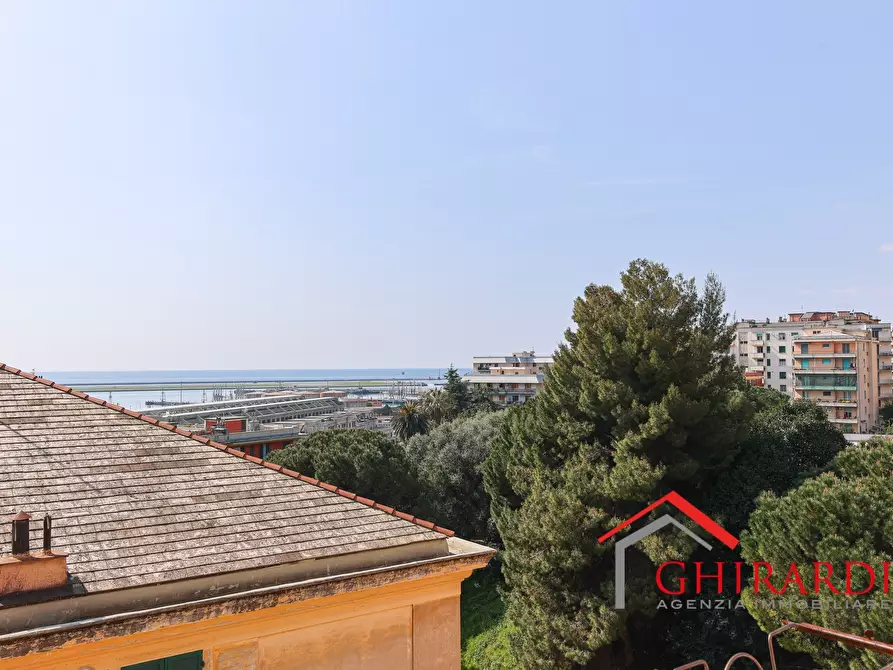 Immagine 44 di Trilocale in vendita  in VIA DELL'INSURREZIONE 12A a Genova