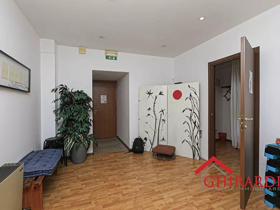 Immagine 13 di Locale commerciale in vendita  in BORZOLI 88M a Genova