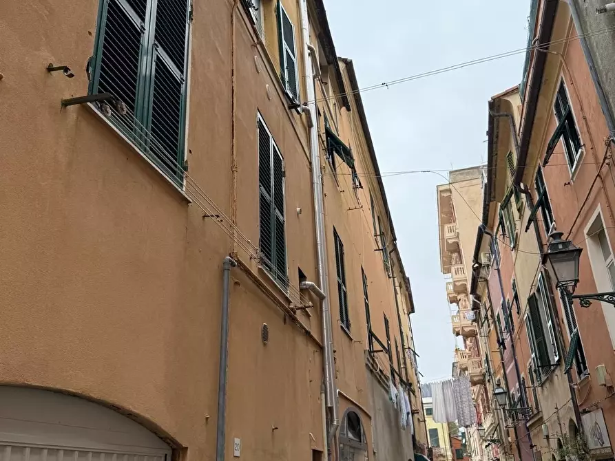 Immagine 21 di Bilocale in vendita  in VIA PAGLIA 20 a Genova