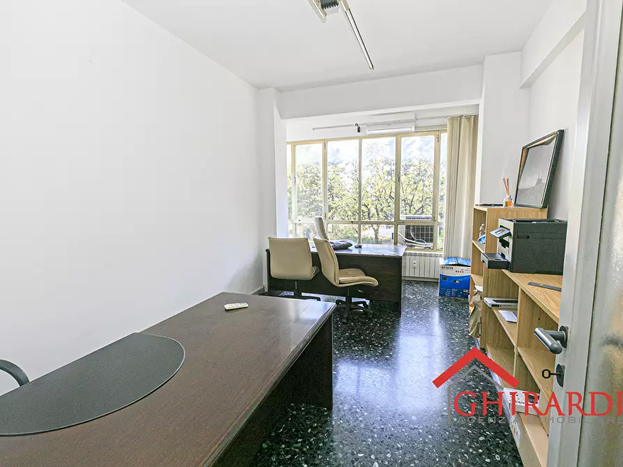 Immagine 6 di Ufficio in vendita  in VIA ERIDANIA 8 a Genova