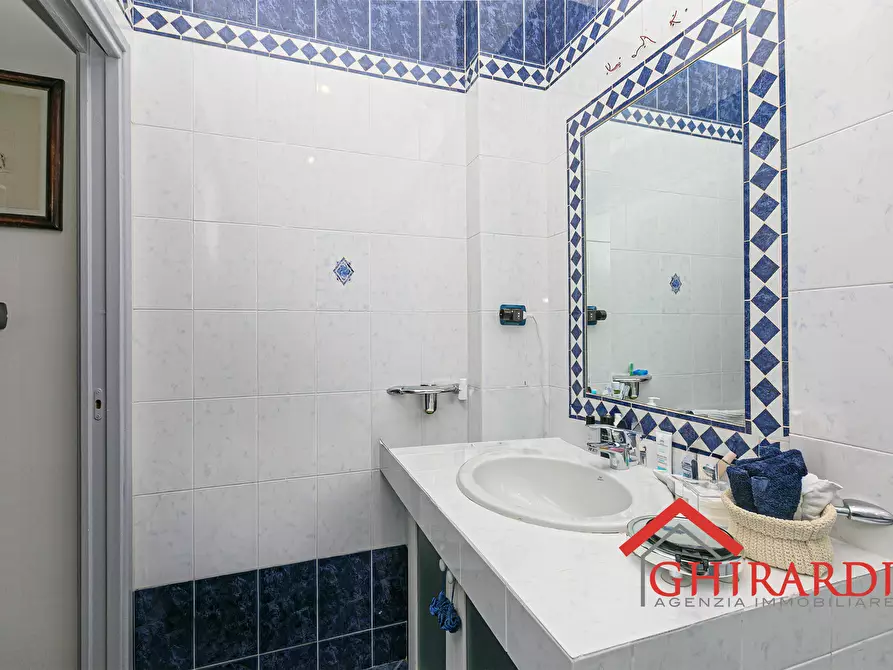 Immagine 19 di Trilocale in vendita  in VIA SESTRI 2 a Genova