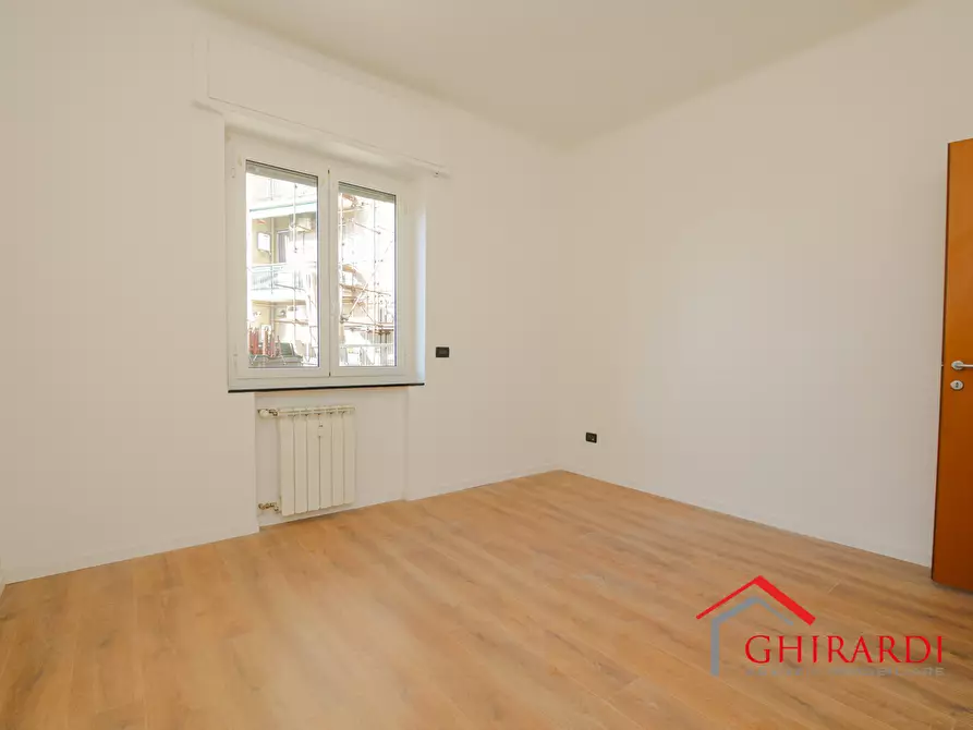 Immagine 11 di Bilocale in vendita  in VIA MURTOLA 62 a Genova