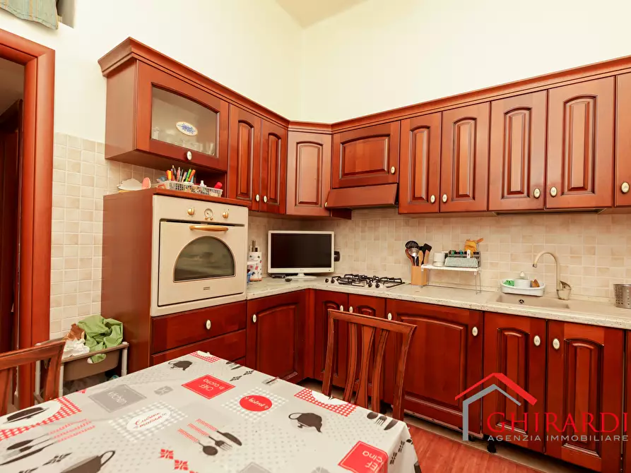 Immagine 8 di Bilocale in vendita  in VIA MOLFINO 6 a Genova