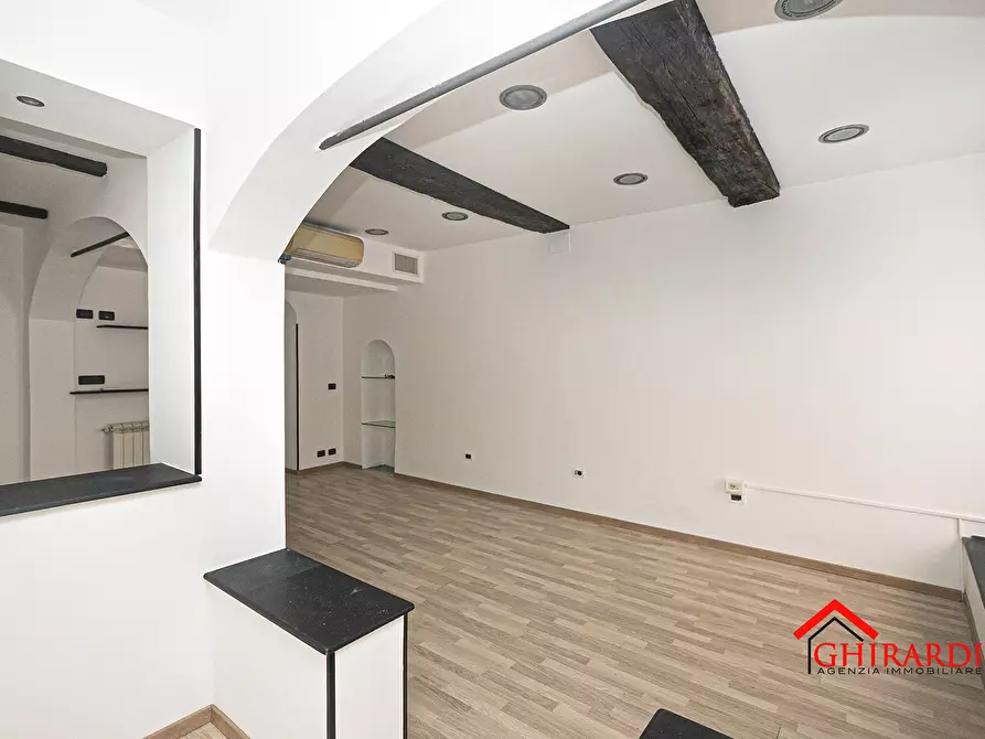 Immagine 4 di Locale commerciale in affitto  in VIA VADO 17R a Genova