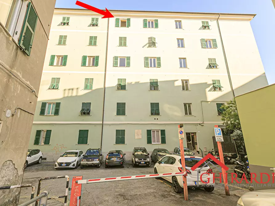 Immagine 34 di Trilocale in vendita  in VIA CHIARAVAGNA 7 a Genova