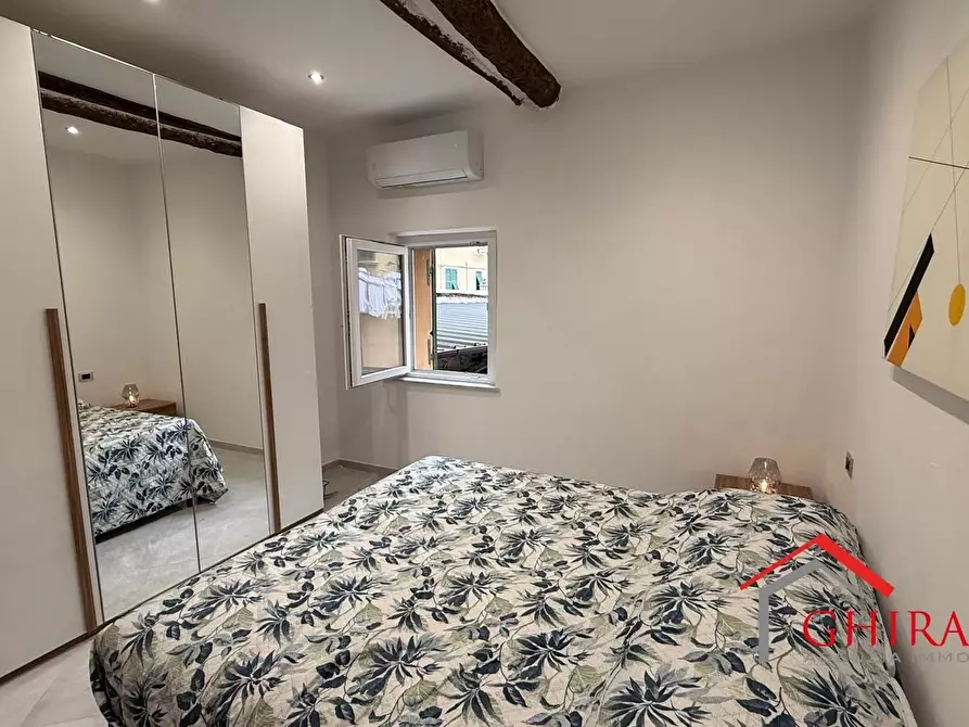 Immagine 13 di Bilocale in vendita  in VIA PAGLIA 20 a Genova